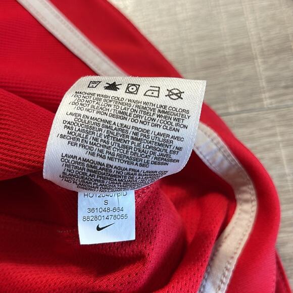 NIKE DRI-FIT Red Long Sleeve 1/2 Zip Pullover Dixie State Soccer Logo Mens Small - Picture 6 of 8